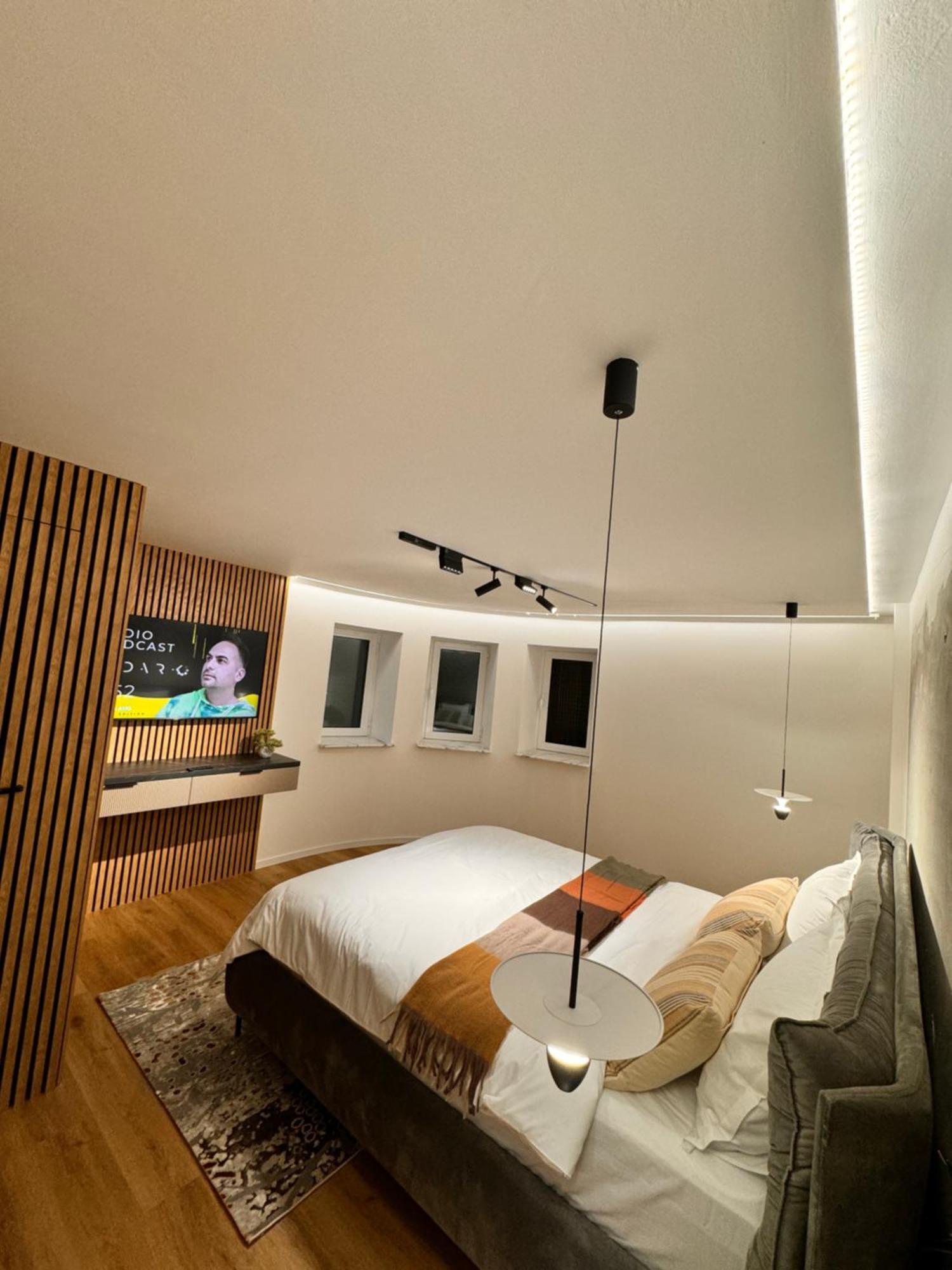 Ylly Aparts Apartamento Braşov